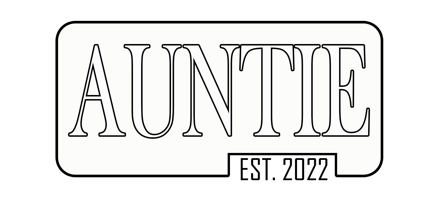 Free Auntie Sign SVG Cutting File for the Cricut.